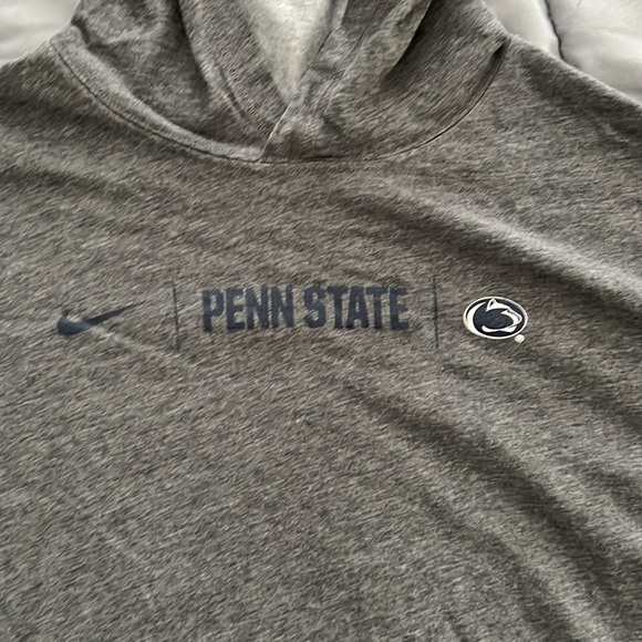 Nike Short sleeve hooded Penn State loose dri fit shirt size medium - Picture 2 of 4